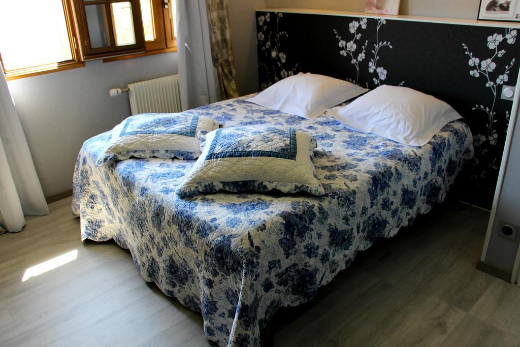 En Bord De Seine Bed & Breakfast Duclair Room photo